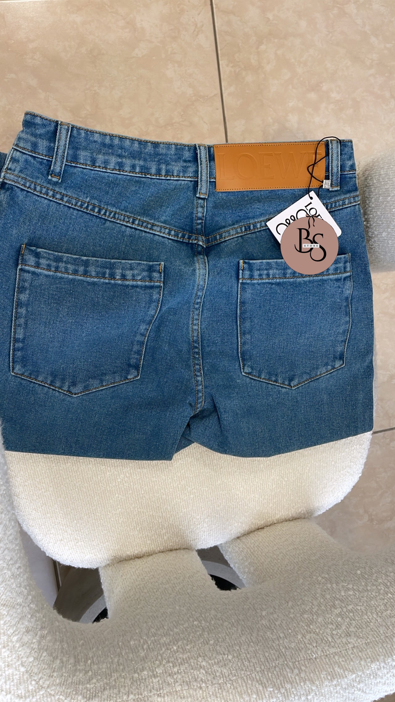 Loew Jean