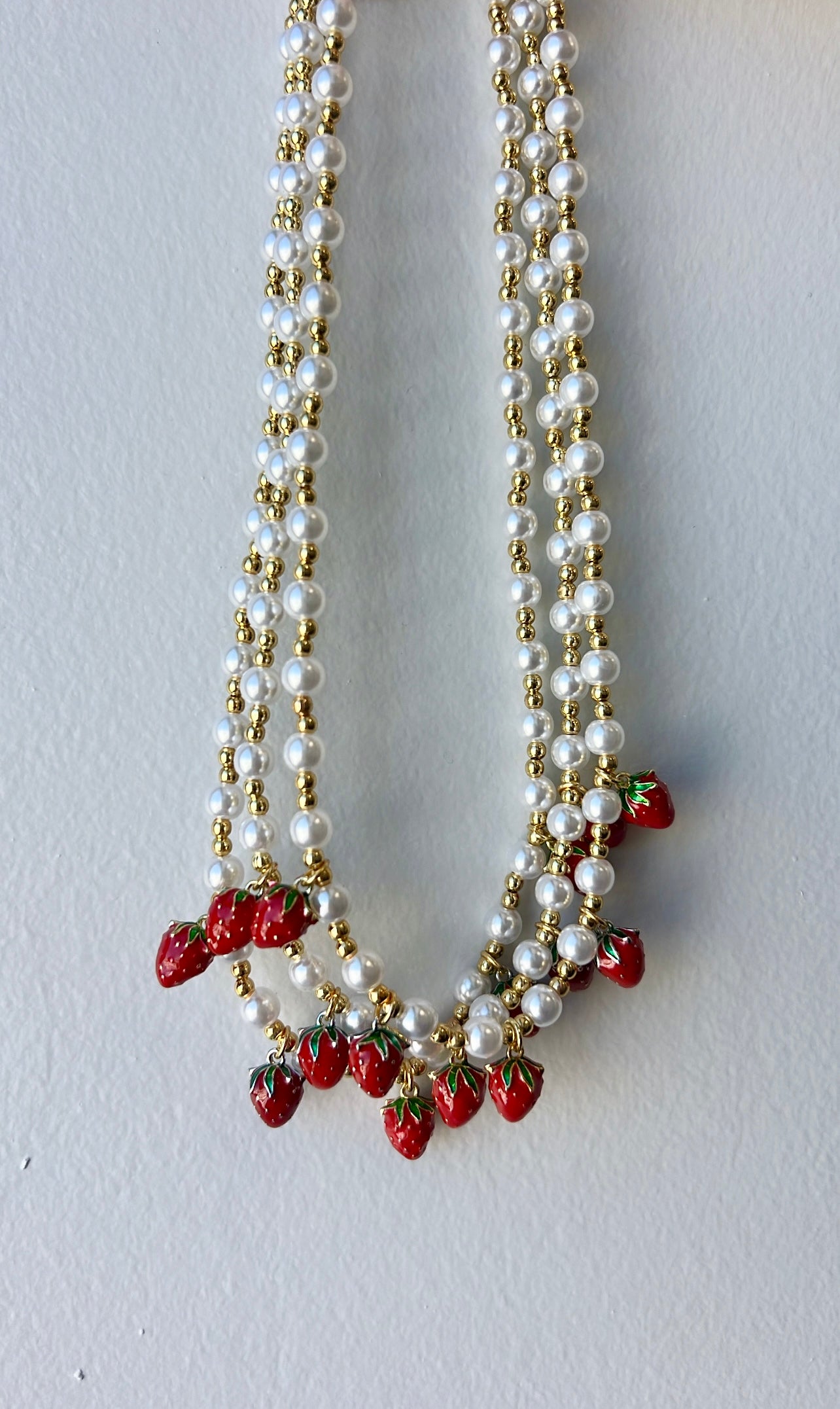 Strawberry pearl necklace 🍓
