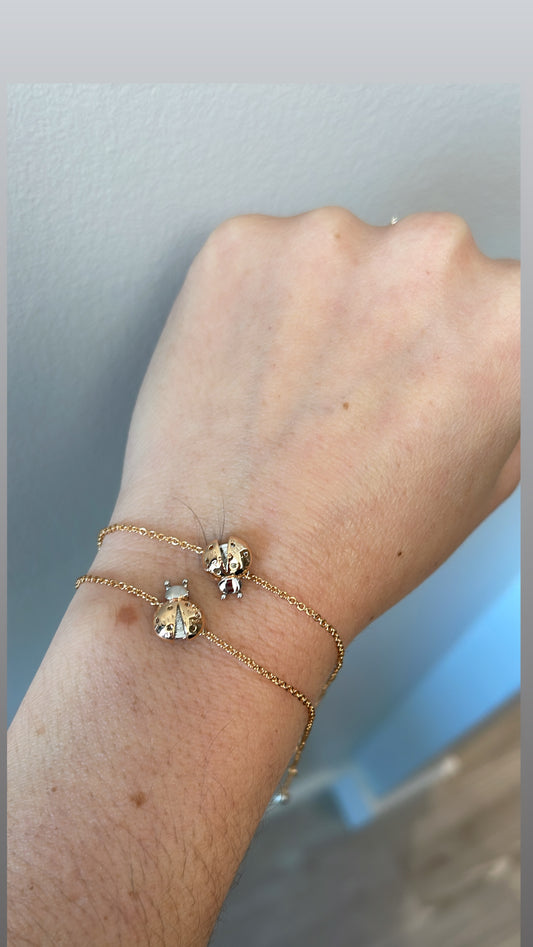 Gold/ silver bug bracelet 🤎