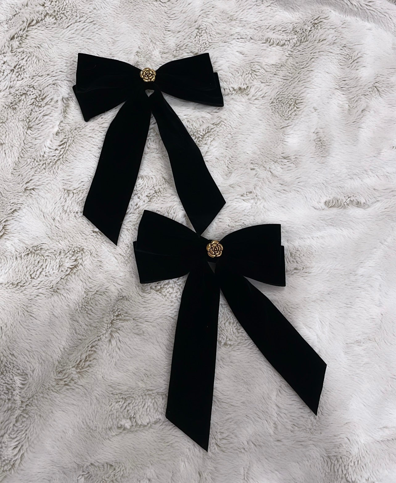 Gold rose Bow