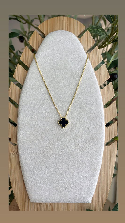 Black clover necklace 🖤