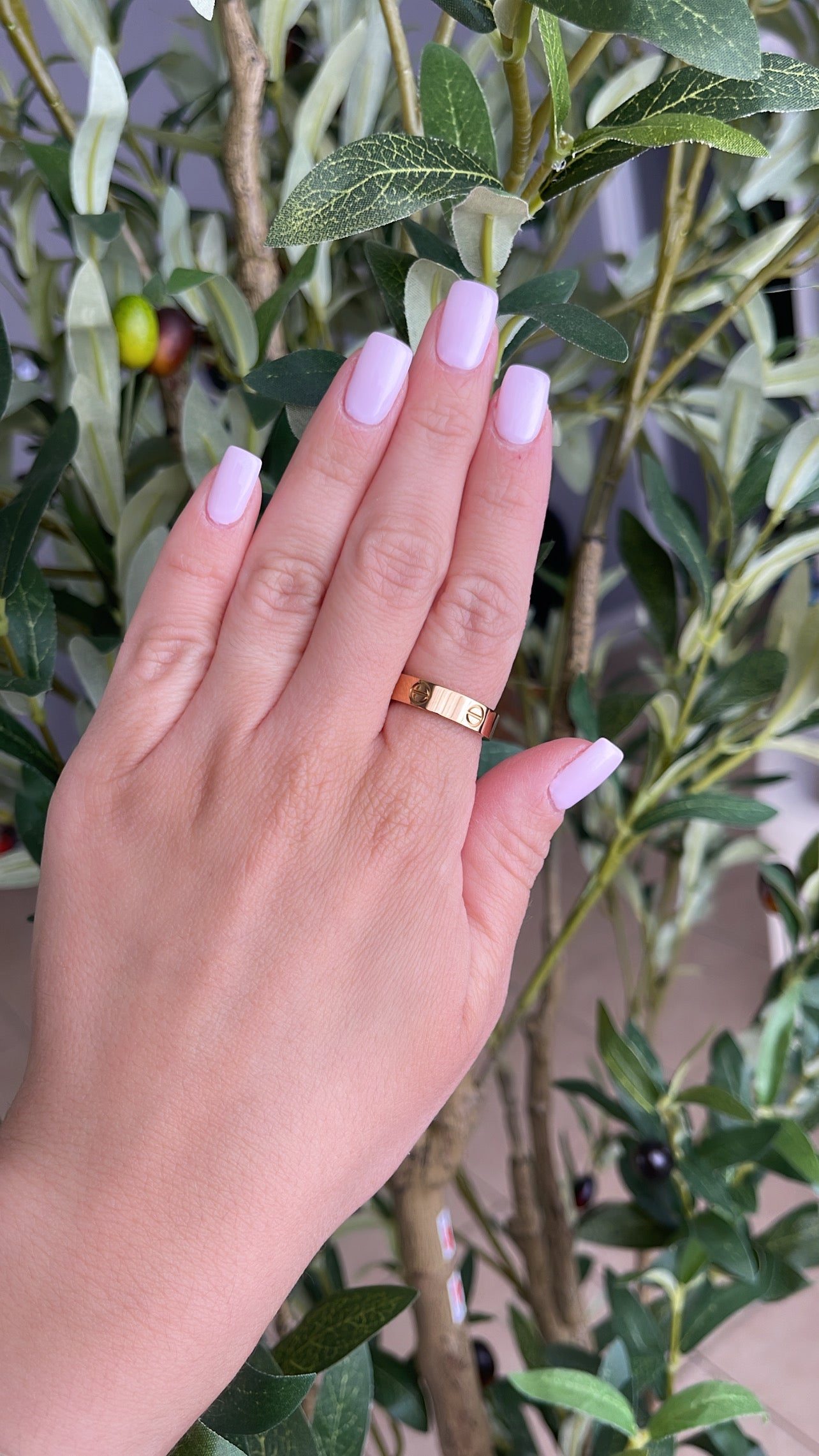 Rose gold carti ring