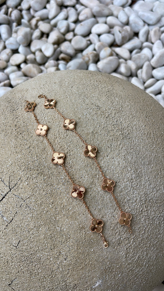 Rose gold van bracelet