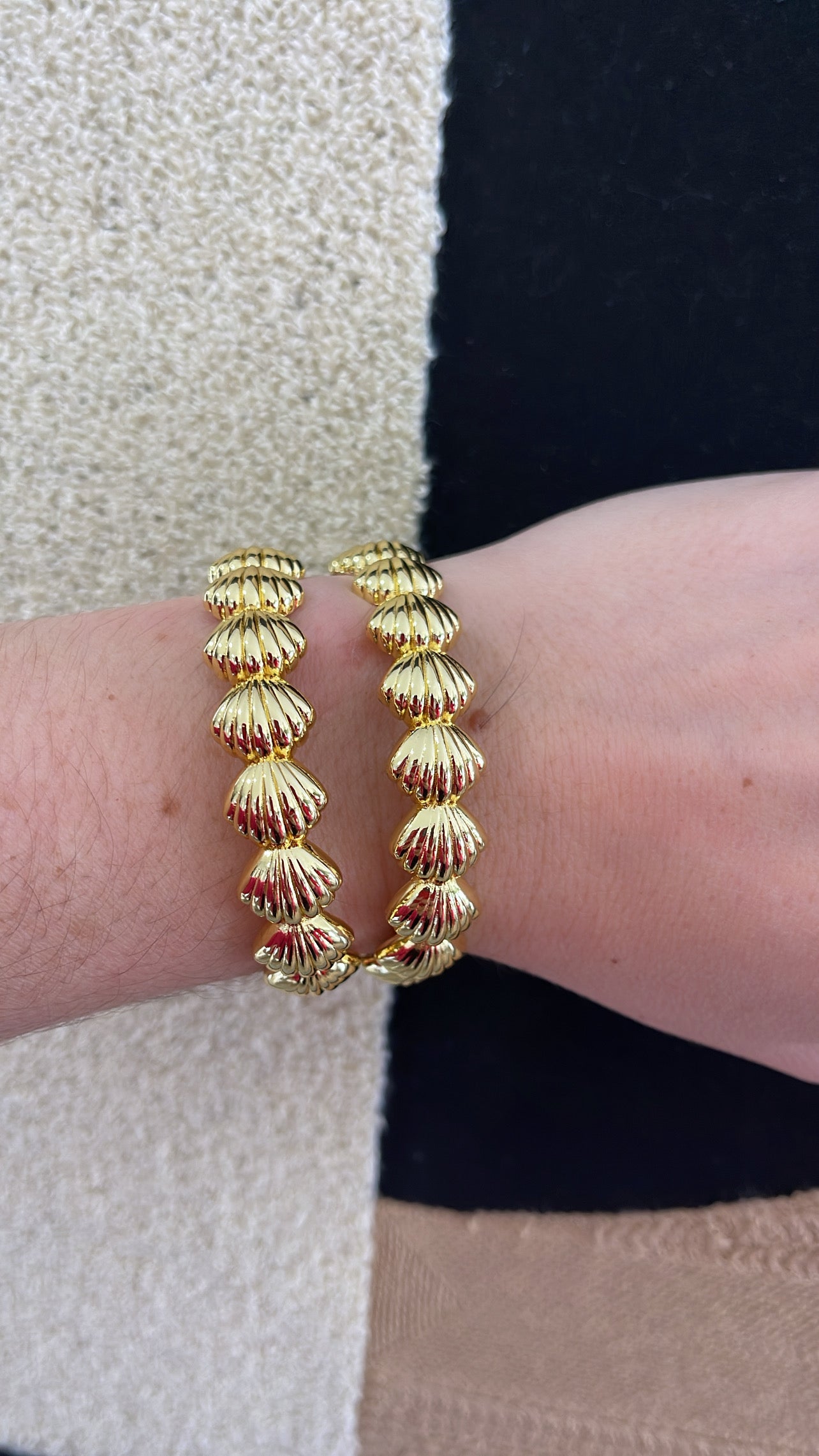 Shell Bangle ✨