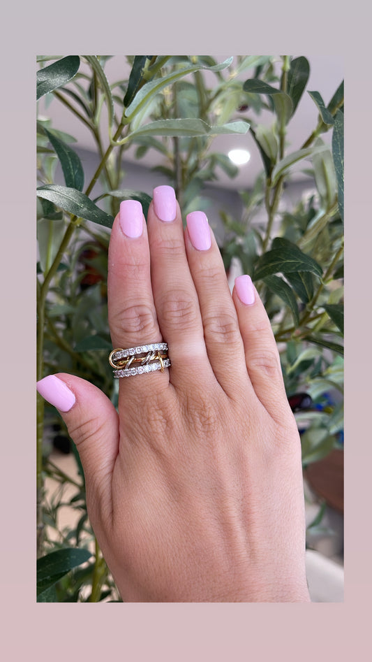 Trio ring
