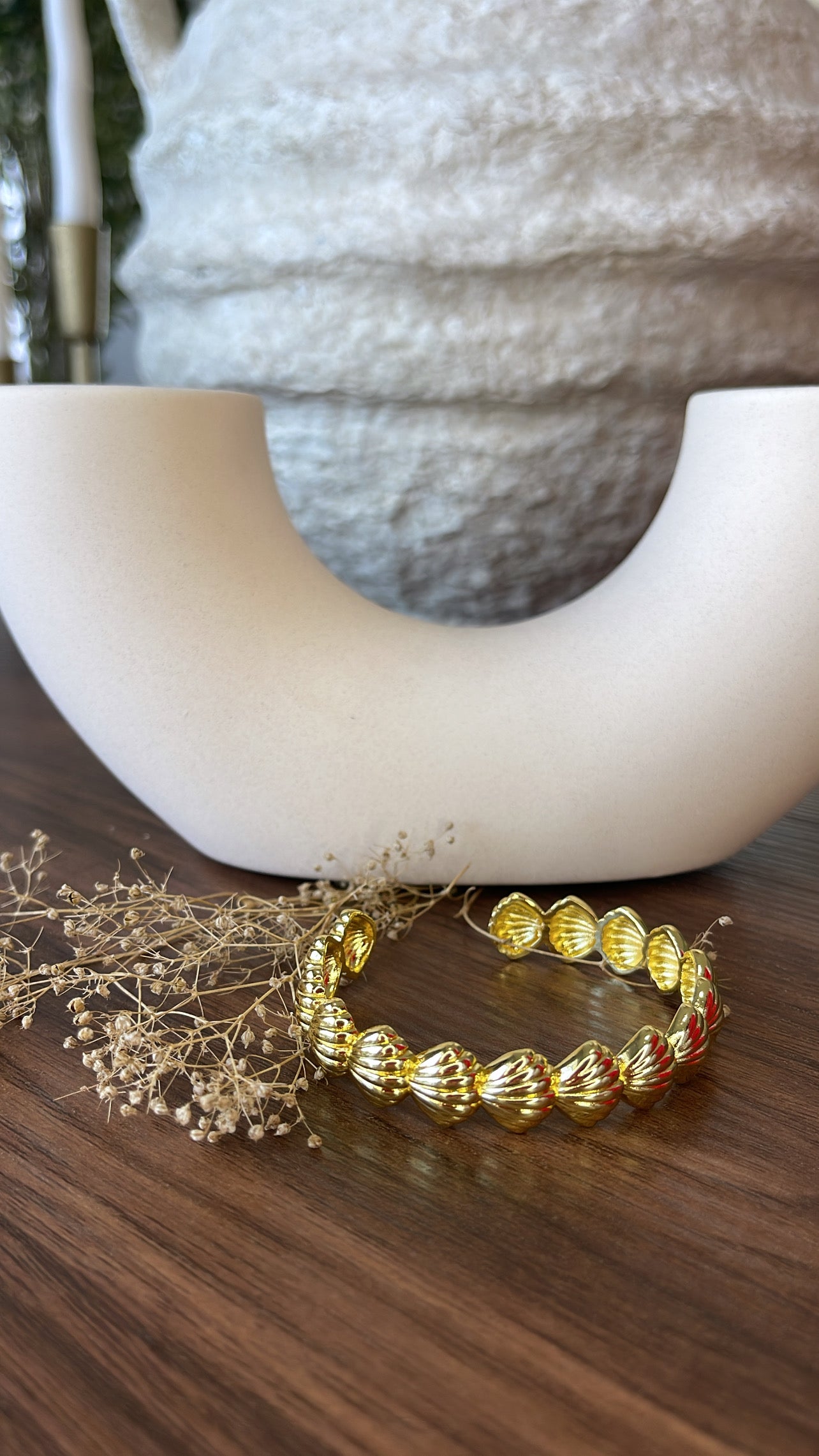 Shell Bangle ✨