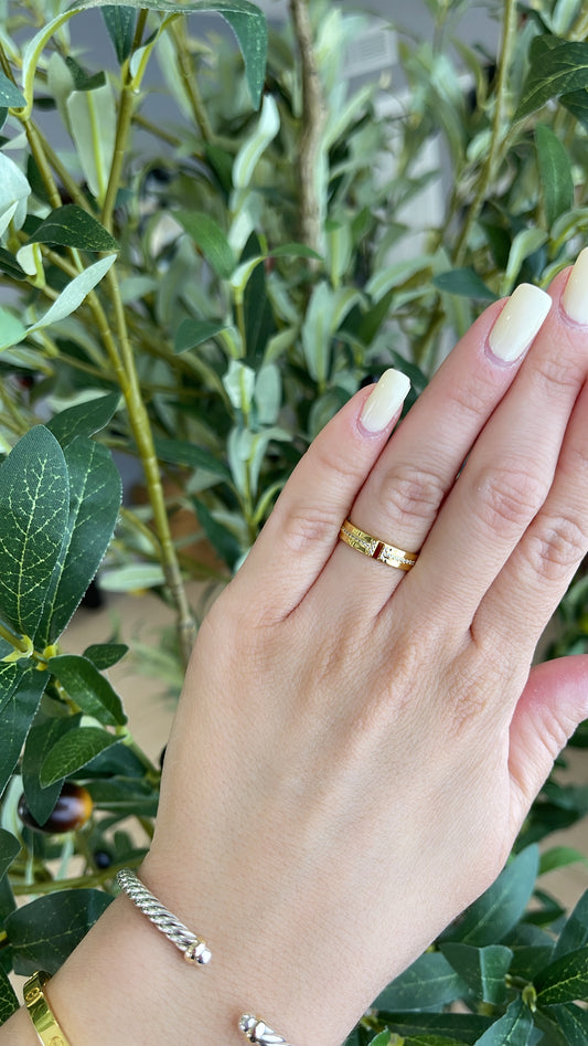 Tiffan ring✨
