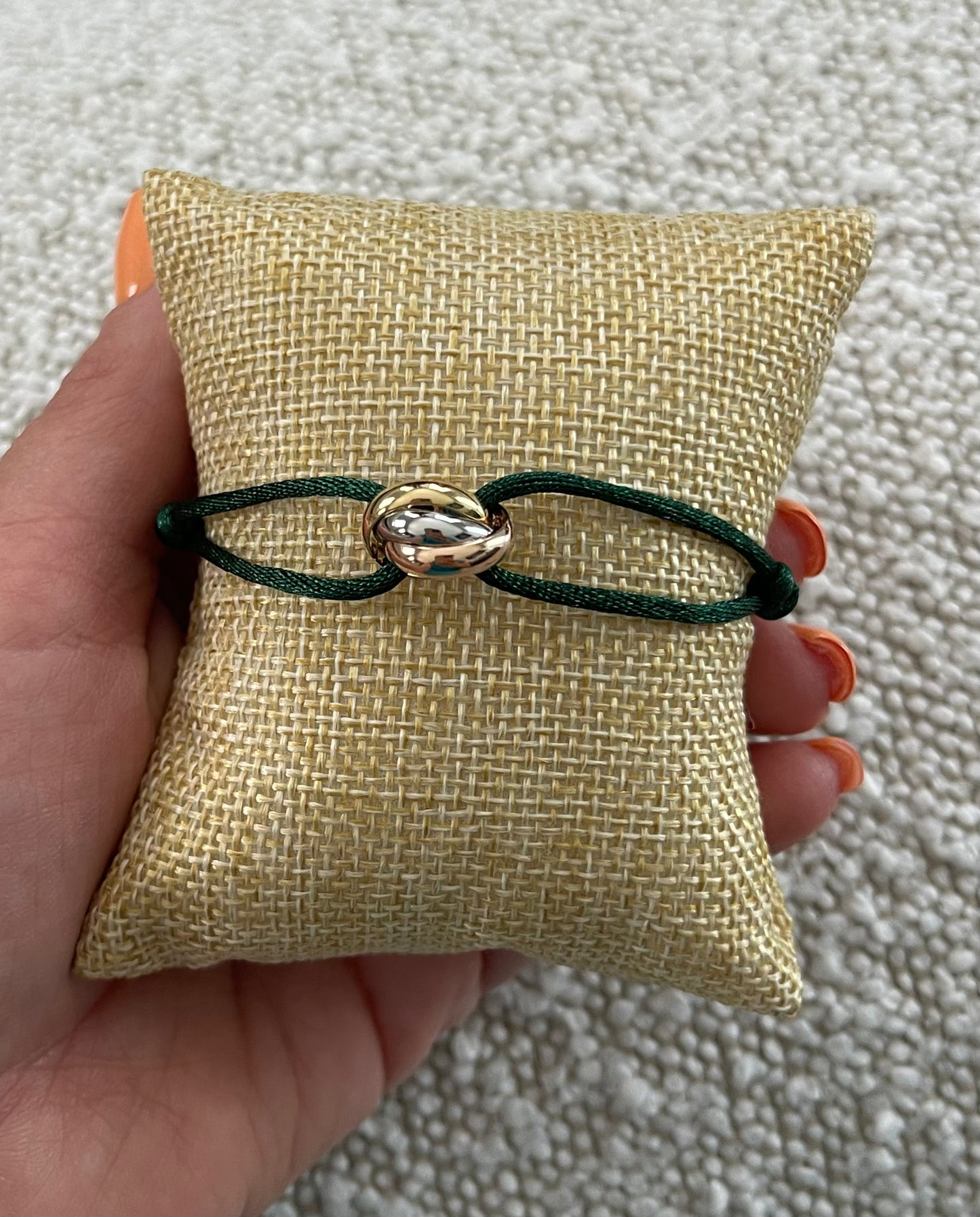 Green cordon bracelet