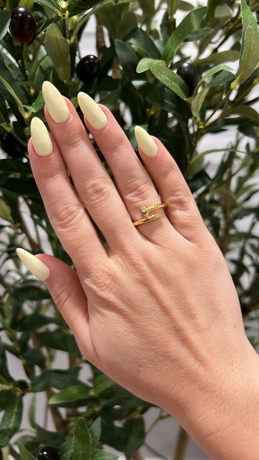 Clou ring