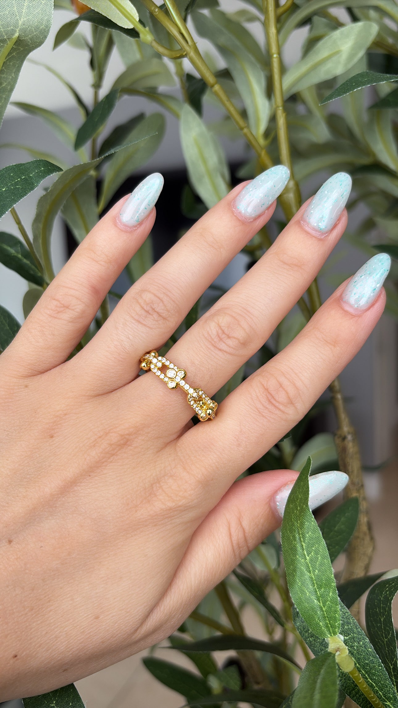 Tiff chain ring
